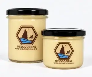 To glass Skogsblomsthonning fra Nesoddbiene, 250 gram og 400 gram